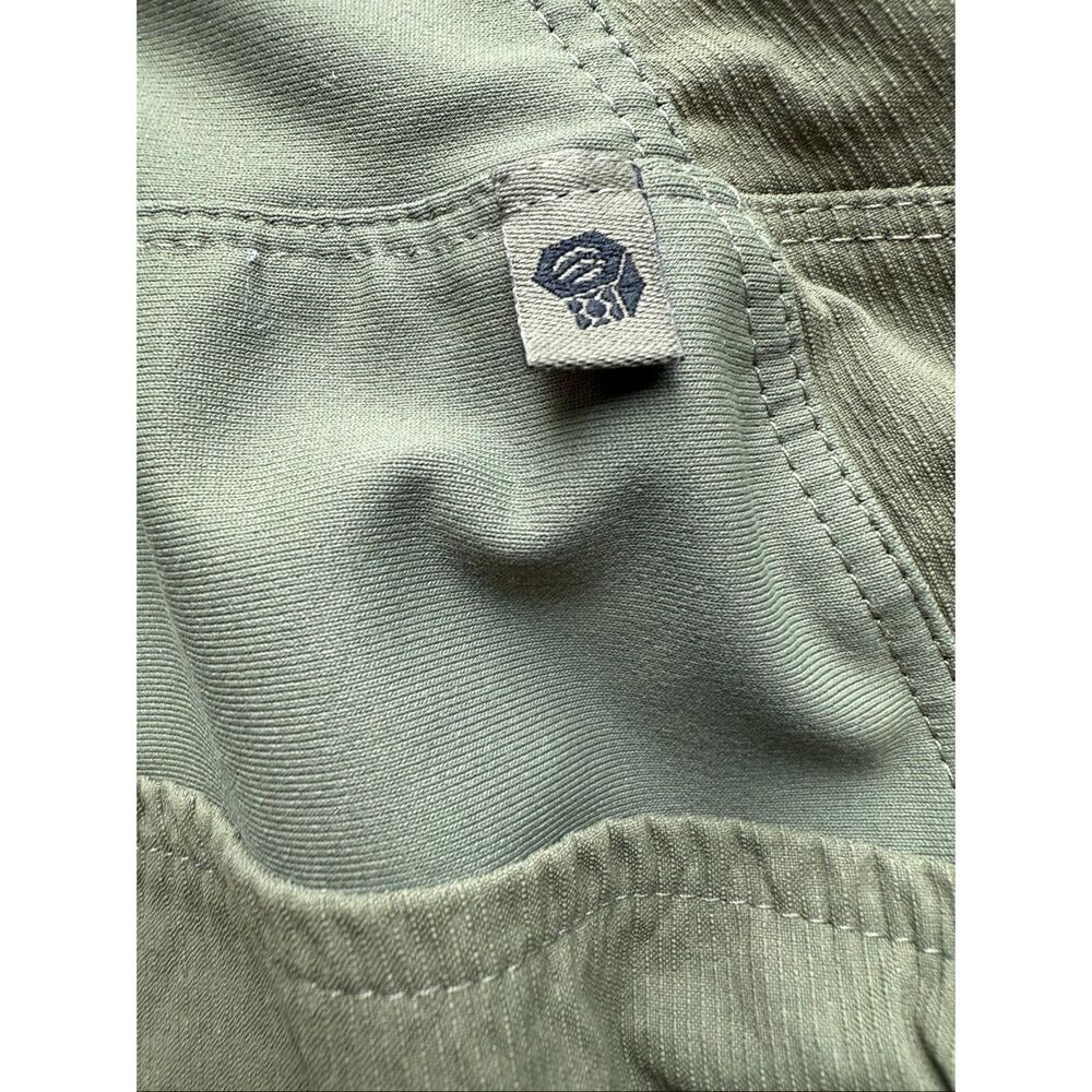 Mountain Hardwear Women's Dynama Series Ankle Cargo Pants In Olive Green Size XS - Picture 5 of 9